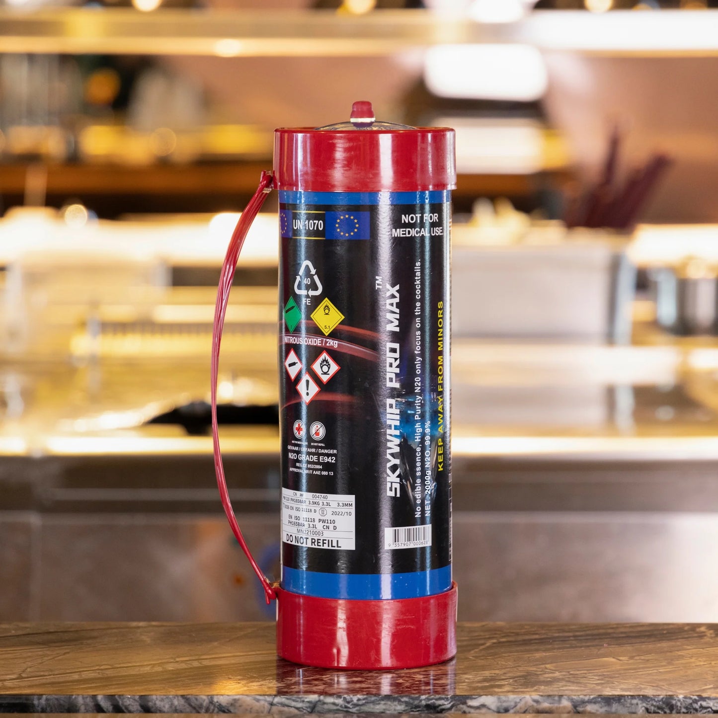 Skywhip Pro Max 3.3l Cream Chargers N20 + Nozzle